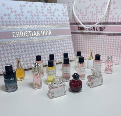 Coffret 16 mini Parfums Dior - parfumdeanna